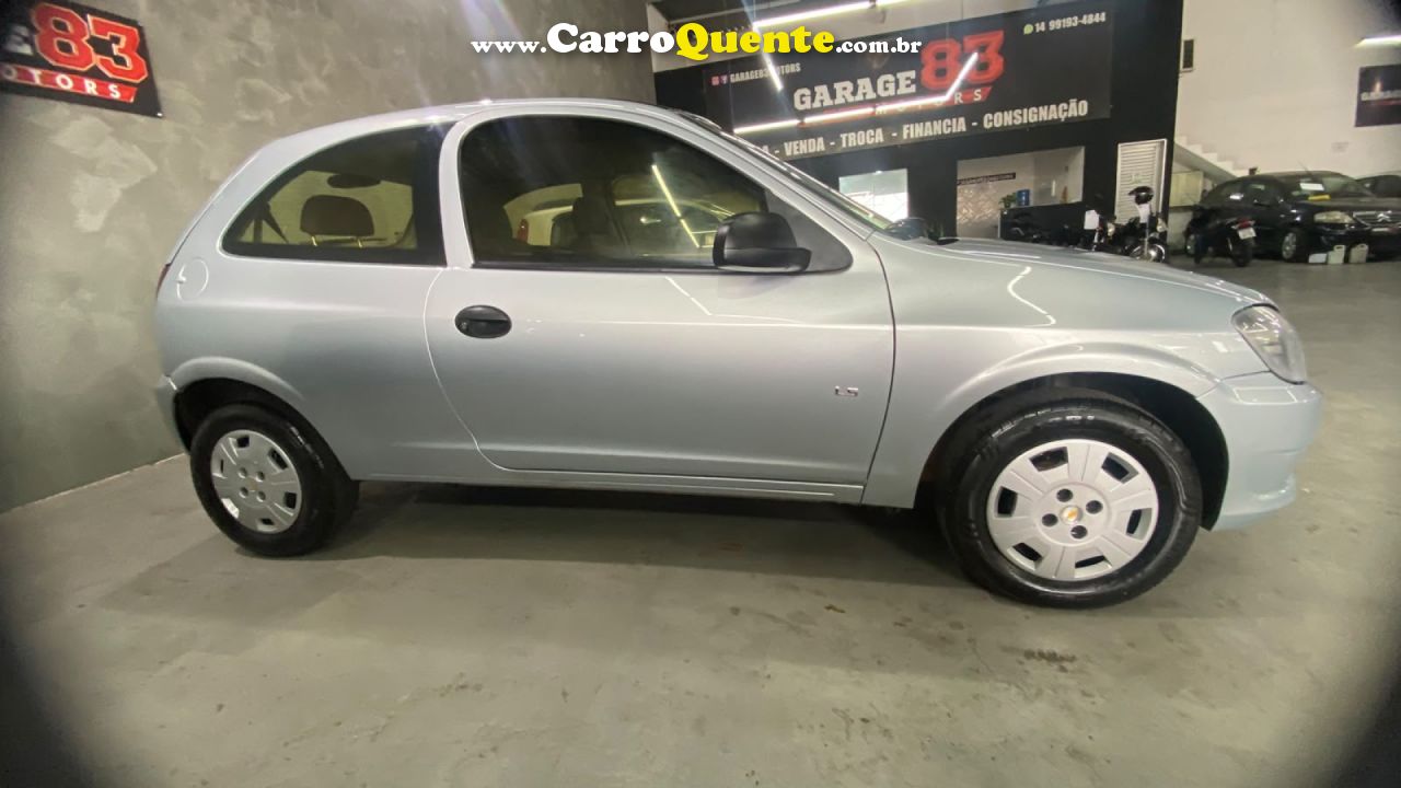CHEVROLET   CELTA LIFE LS 1.0 MPFI 8V FLEXPOWER 3P   PRATA 2012 1.0 FLEX - Loja