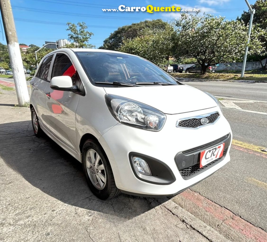 KIA   PICANTO EX 1.11.0 1.0 FLEX MEC.   BRANCO 2013 1.0 FLEX - Loja