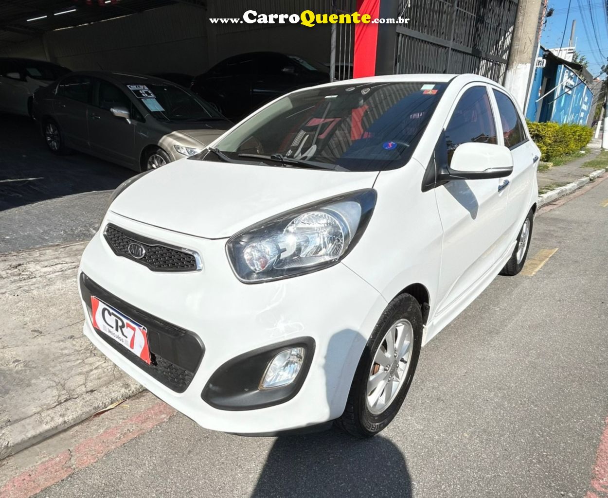 KIA   PICANTO EX 1.11.0 1.0 FLEX MEC.   BRANCO 2013 1.0 FLEX - Loja