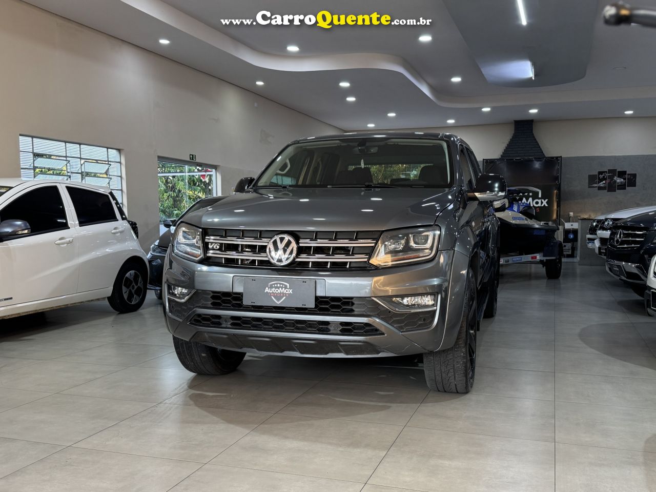 VOLKSWAGEN   AMAROK HIGHLINE CD 3.0 4X4 TB DIES. AUT.   CINZA 2019 3.0 DIESEL - Loja