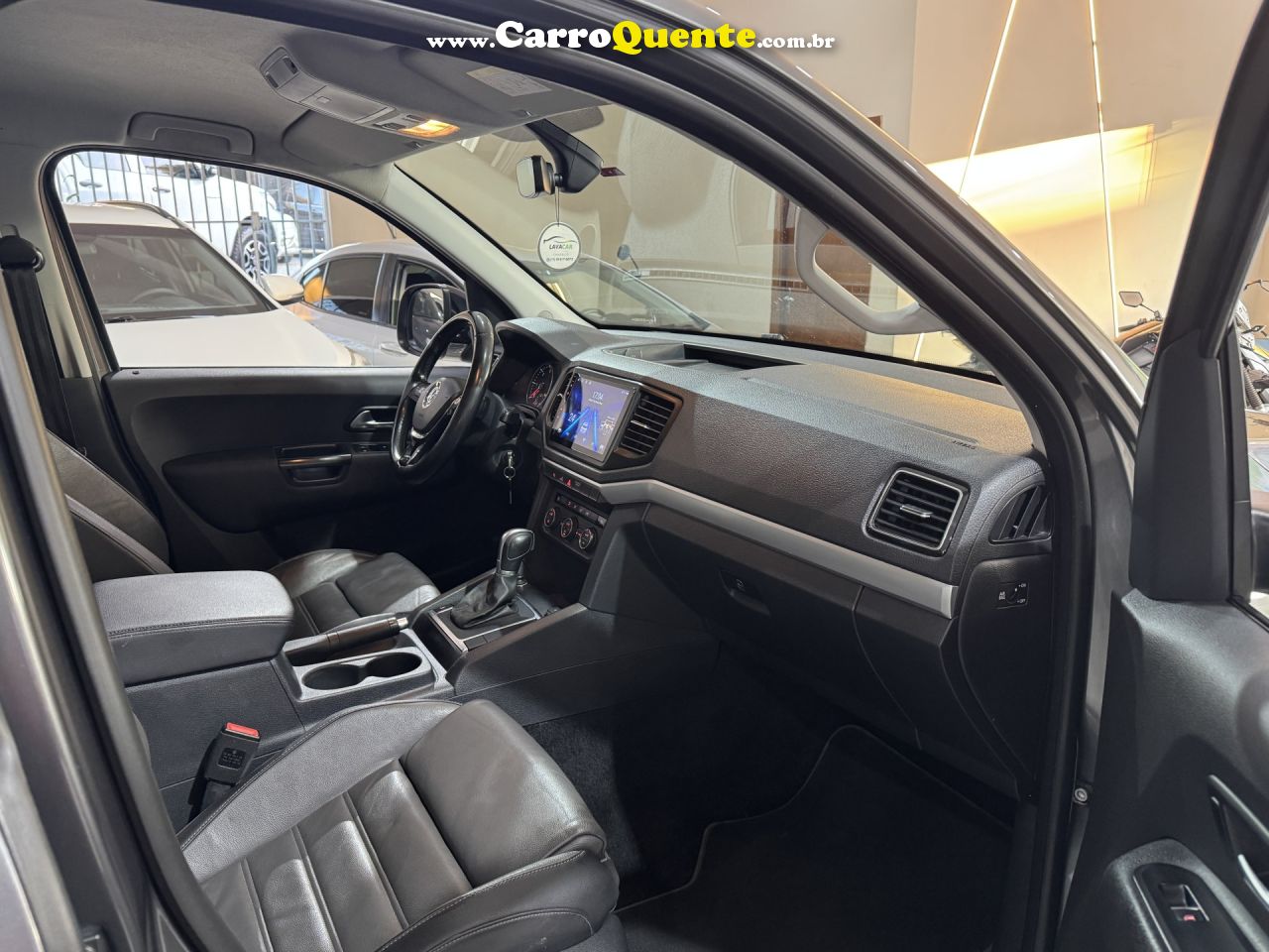VOLKSWAGEN   AMAROK HIGHLINE CD 3.0 4X4 TB DIES. AUT.   CINZA 2019 3.0 DIESEL - Loja