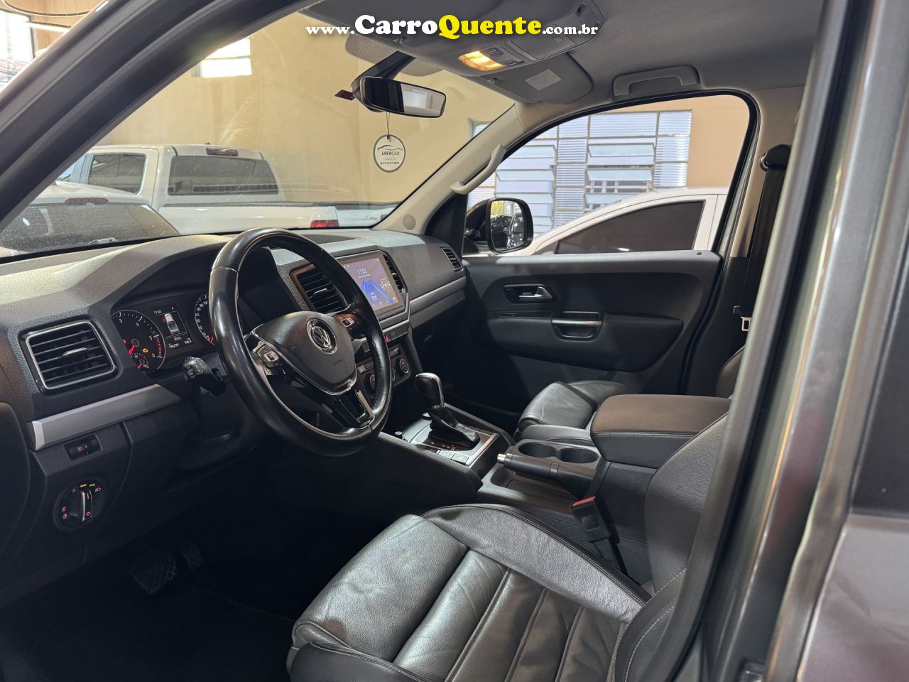 VOLKSWAGEN   AMAROK HIGHLINE CD 3.0 4X4 TB DIES. AUT.   CINZA 2019 3.0 DIESEL - Loja