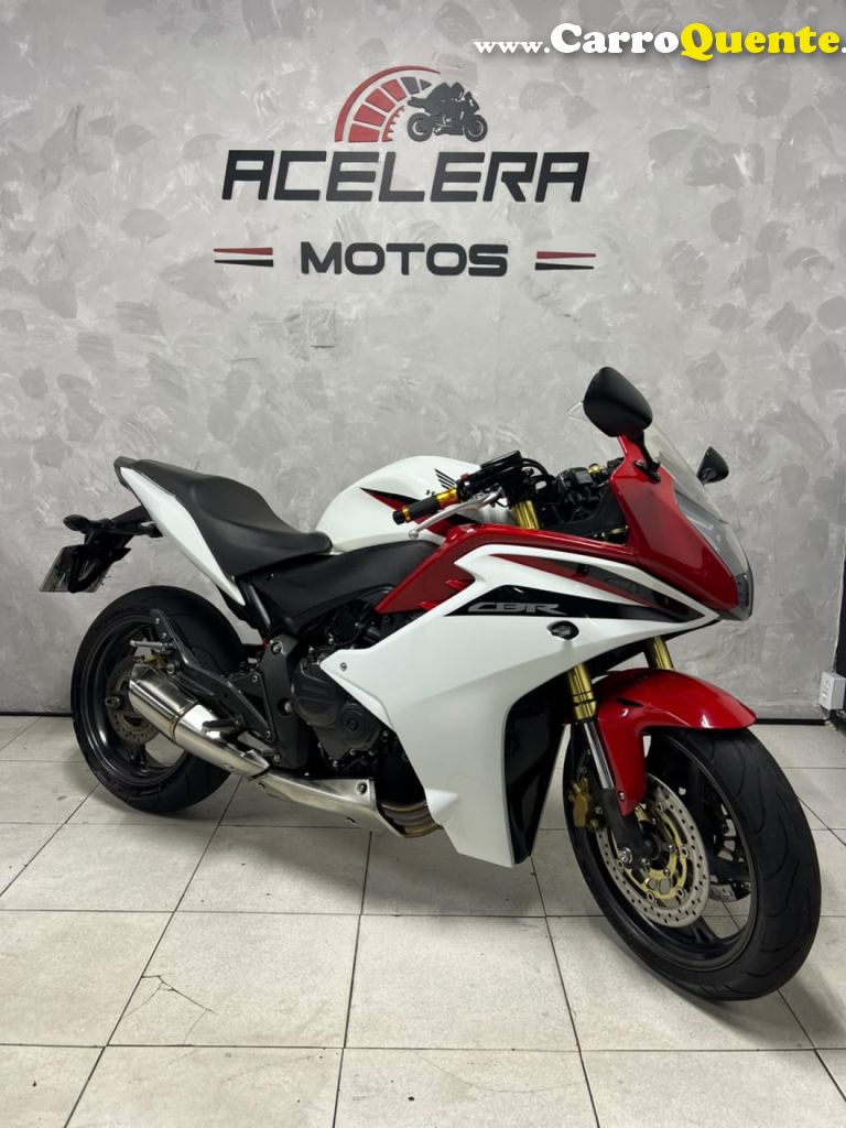 HONDA   CBR 600 F   BRANCO 2012 600 GASOLINA - Loja