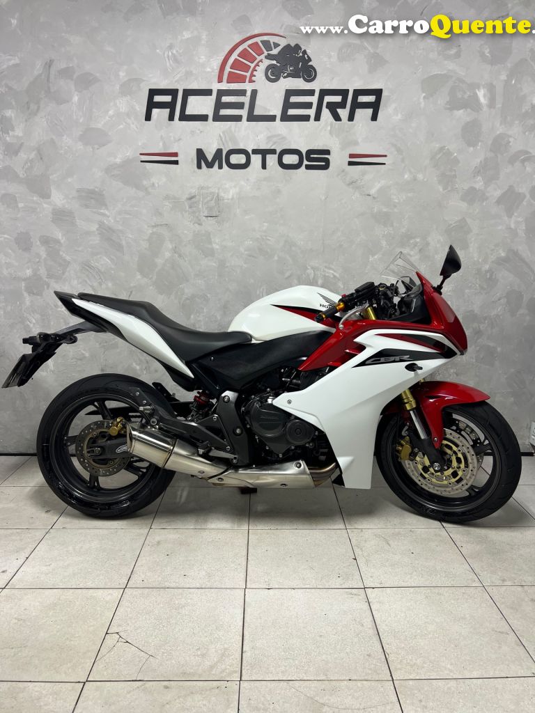 HONDA   CBR 600 F   BRANCO 2012 600 GASOLINA - Loja