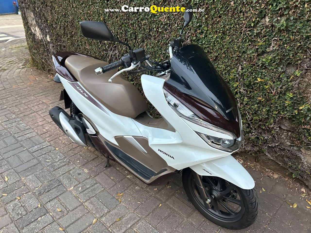 HONDA   DLX ABS   BRANCO 2021 150 GASOLINA - Loja