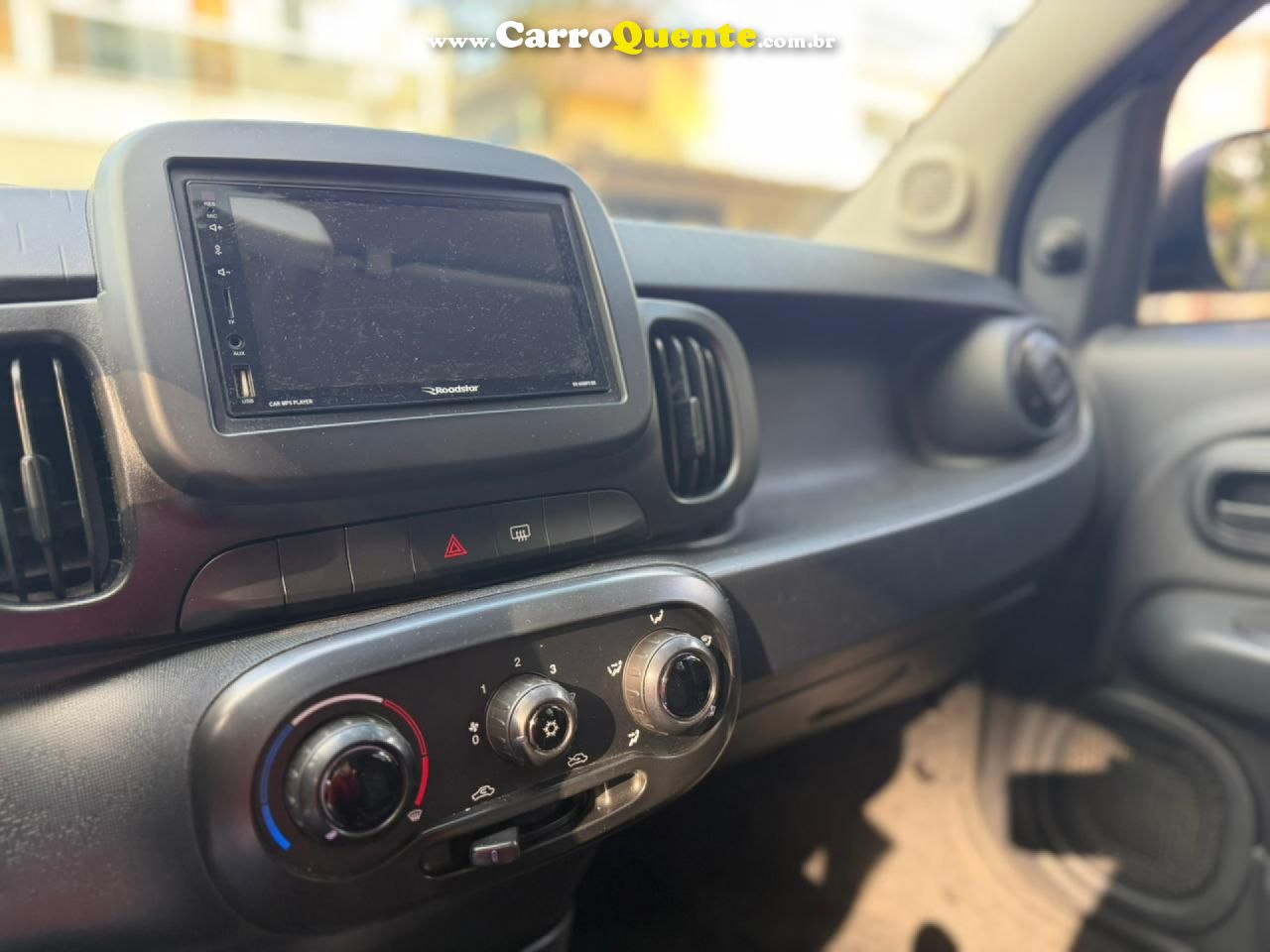 FIAT   MOBI LIKE 1.0 FIRE FLEX 5P.   PRETO 2022 1.0 FLEX - Loja