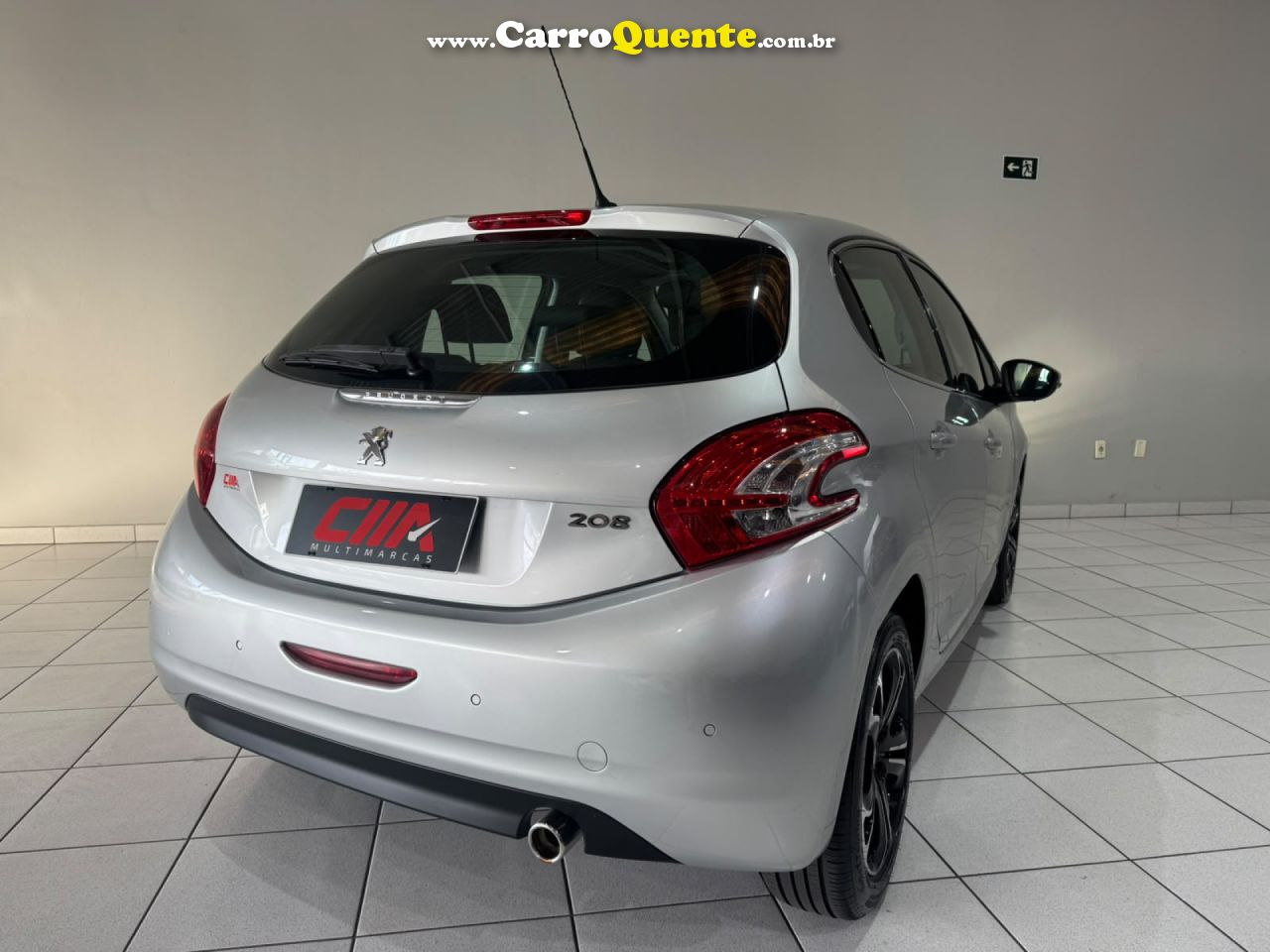 PEUGEOT   208 GRIFFE 1.6 FLEX 16V 5P MEC.   PRATA 2014 1.6 FLEX - Loja