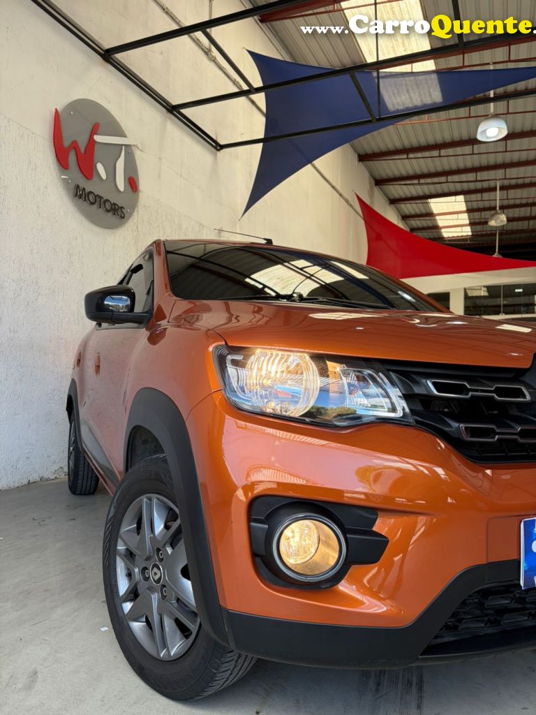 RENAULT   KWID INTENSE 1.0 FLEX 12V 5P MEC.   LARANJA 2022 1.0 FLEX - Loja
