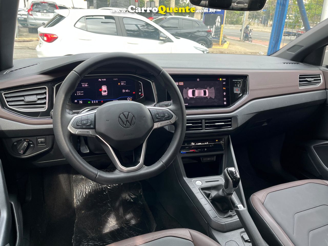 VOLKSWAGEN   VIRTUS HIGHLINE 200 TSI 1.0 FLEX 12V AUT   BRANCO 2025 1.0 T FLEX - Loja