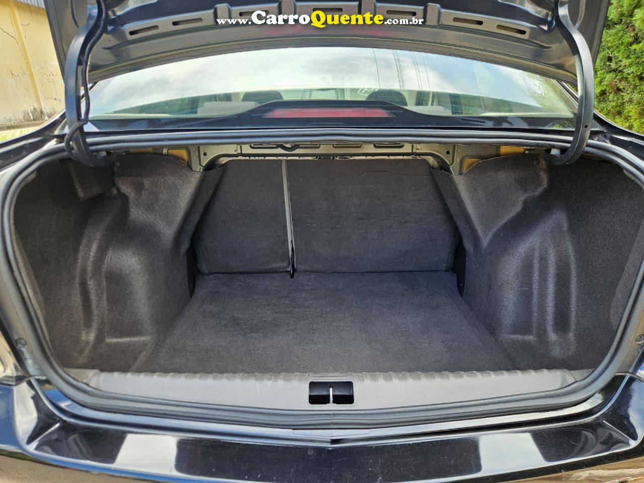 CHEVROLET   COBALT LTZ 1.8 8V ECONO.FLEX 4P AUT.   PRETO 2014 1.8 FLEX - Loja