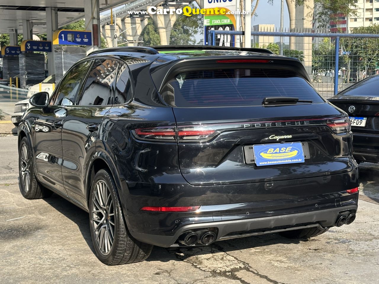 PORSCHE   CAYENNE E-HYBRID 3.0 V6 462CV   PRETO 2020 3.0 V6 GASOLINA E ELÉTRICO - Loja