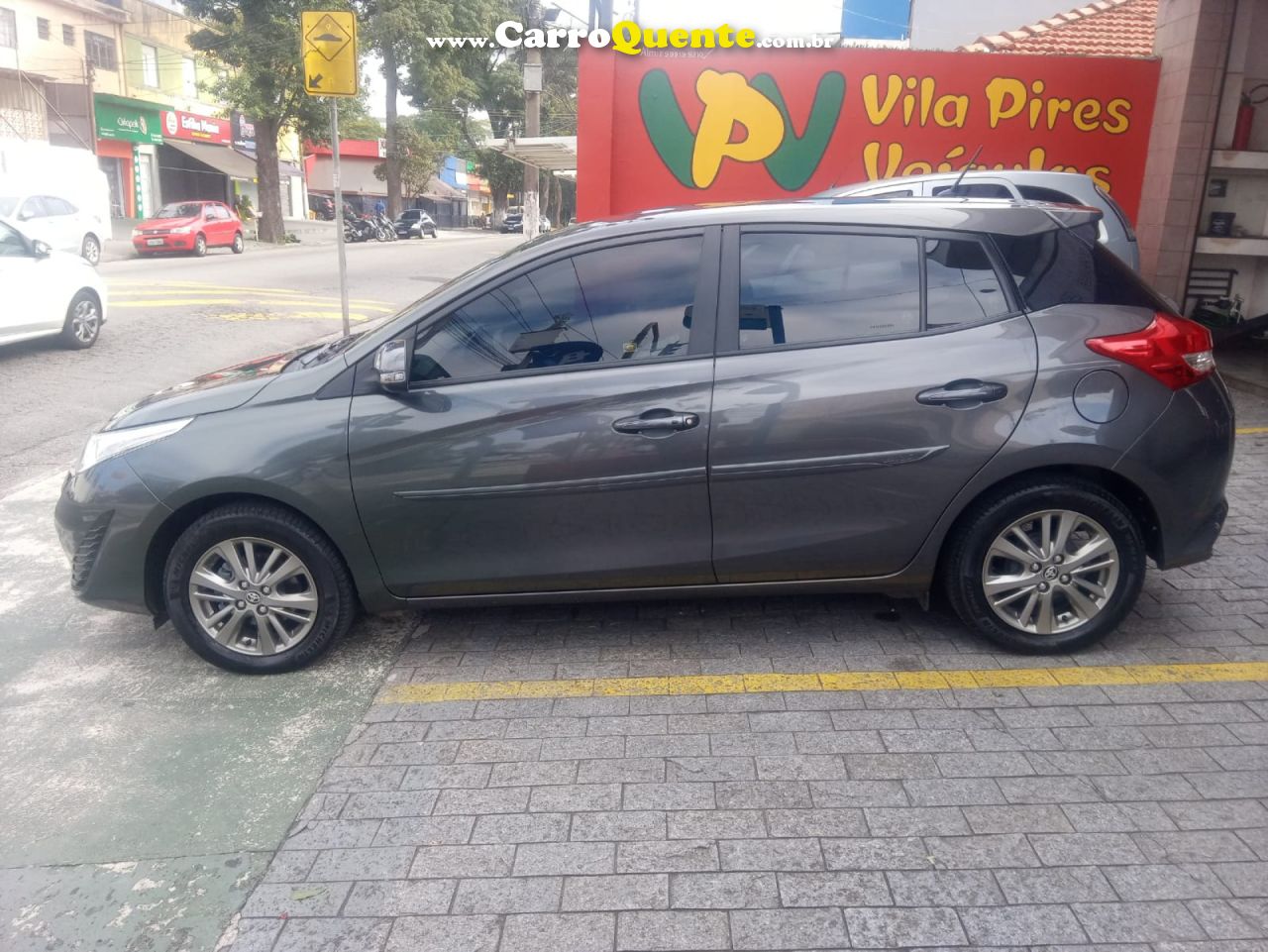 TOYOTA   YARIS XL PLUS CON. 1.5 FLEX 16V 5P AUT.   CINZA 2021 1.5 FLEX - Loja