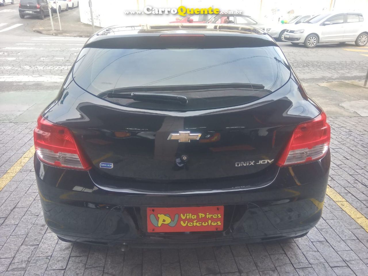 CHEVROLET   ONIX HATCH JOY 1.0 8V FLEX 5P MEC.   PRETO 2017 1.0 FLEX - Loja
