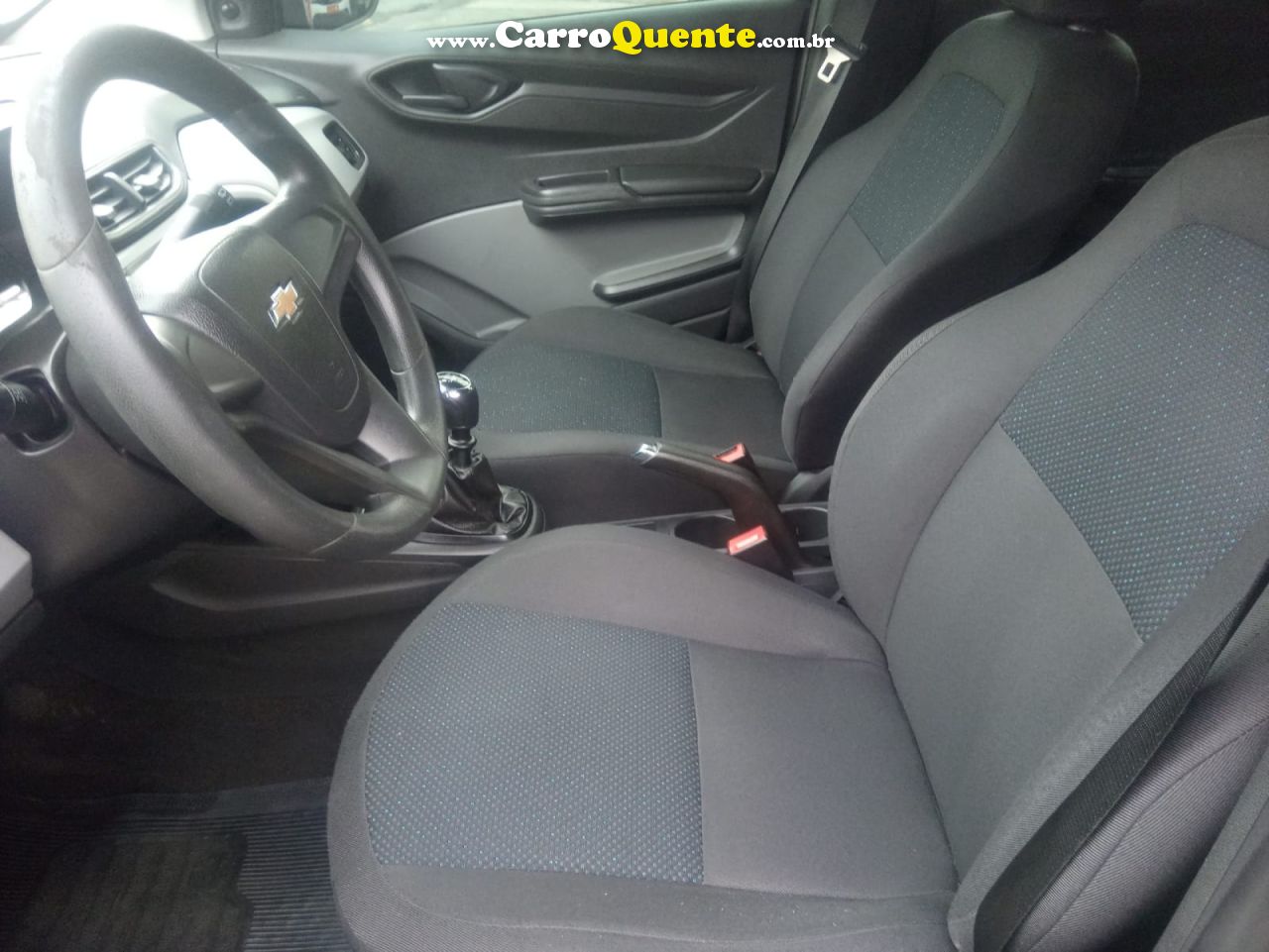 CHEVROLET   ONIX HATCH JOY 1.0 8V FLEX 5P MEC.   PRETO 2017 1.0 FLEX - Loja
