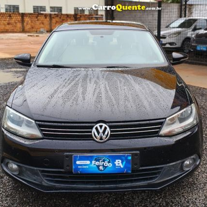 VOLKSWAGEN   JETTA COMFORTLINE 2.0 T.FLEX 8V 4P TIPT.   PRETO 2013 2.0 FLEX
