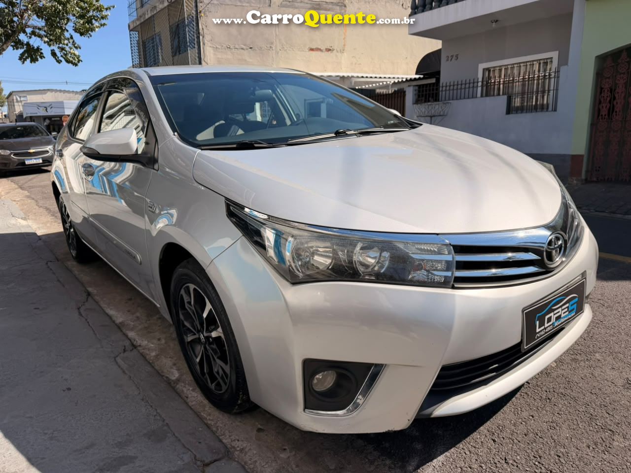 TOYOTA   COROLLA GLI 1.8 FLEX 16V  AUT.   PRATA 2015 1.8 FLEX - Loja