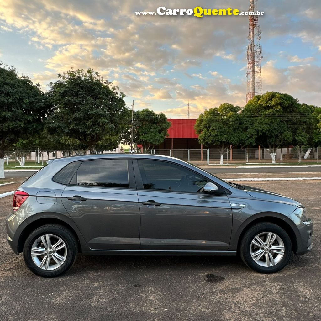 VOLKSWAGEN   POLO COMFORT. 200 TSI 1.0 FLEX 12V AUT.   CINZA 2021 1.0 FLEX - Loja