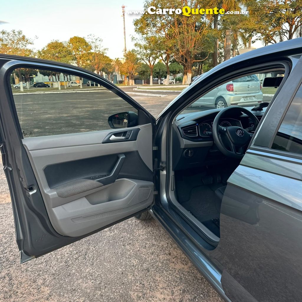 VOLKSWAGEN   POLO COMFORT. 200 TSI 1.0 FLEX 12V AUT.   CINZA 2021 1.0 FLEX - Loja