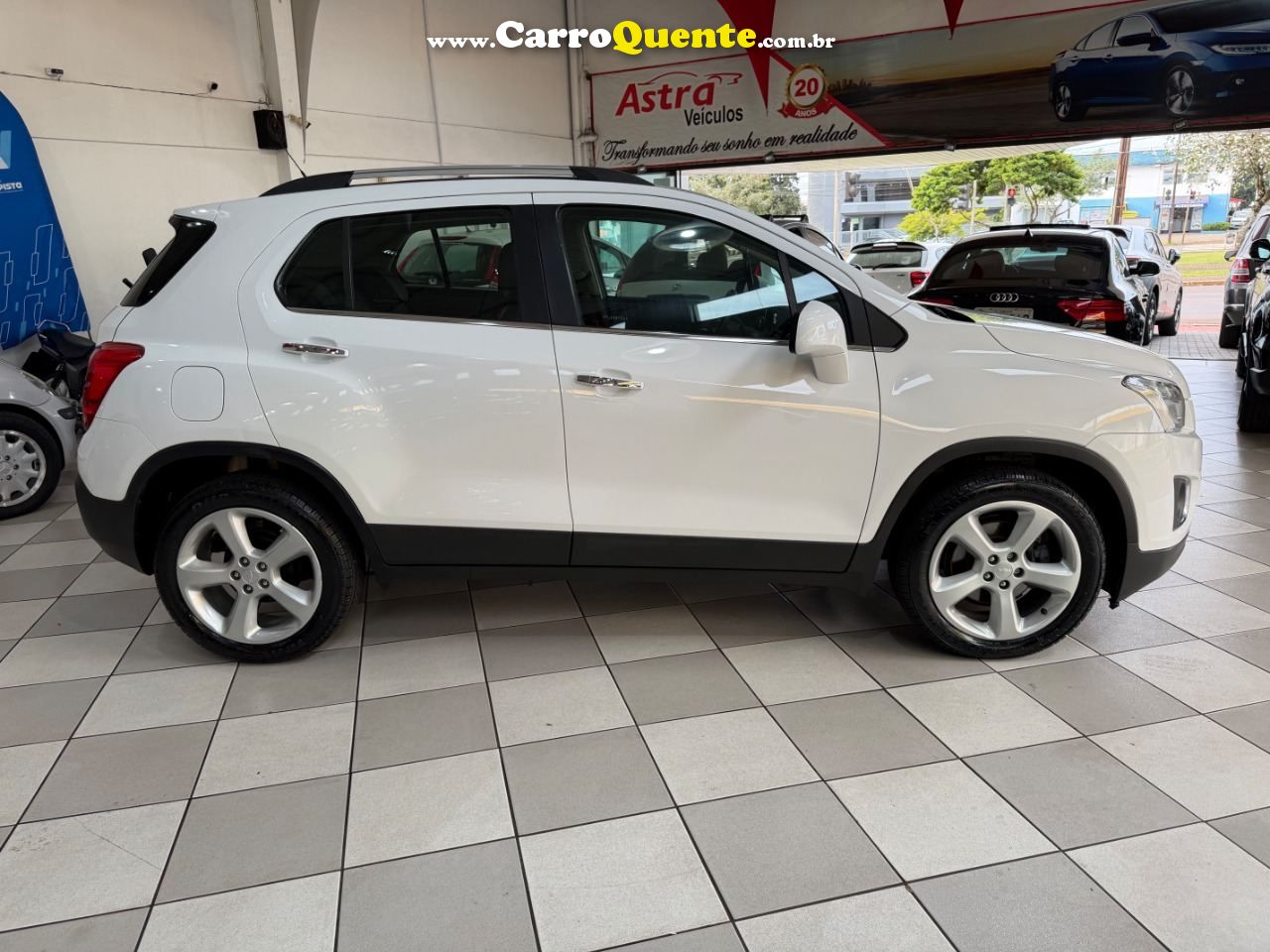 Tracker LTZ 1.8 16v (Flex) (Aut) 2015/2015 Chevrolet - Loja