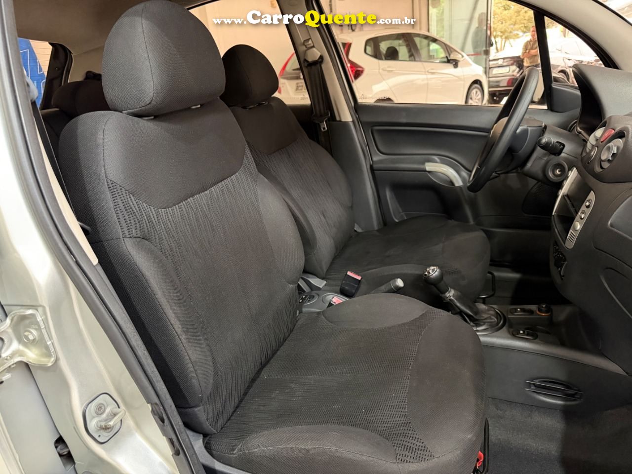 C3 GLX 1.4 8V (flex) 2012/2012 Citroën - Loja