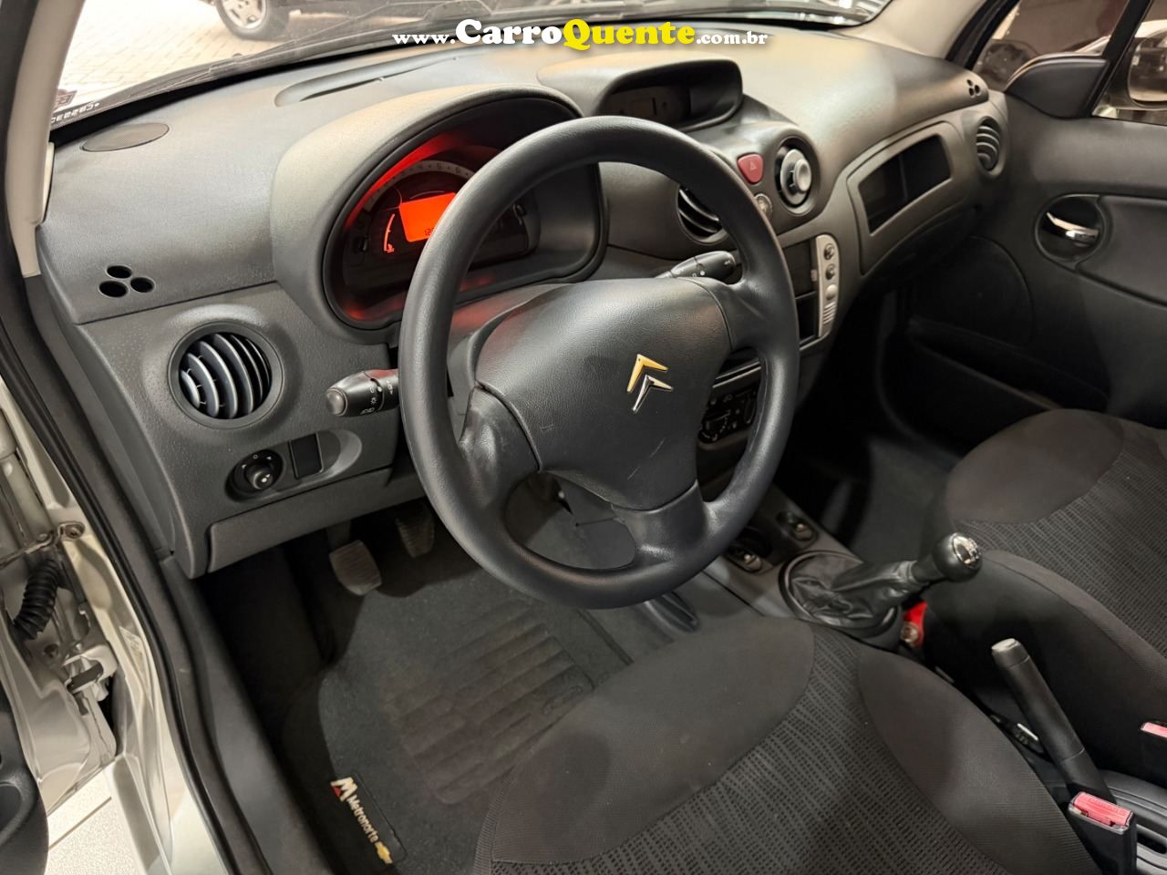 C3 GLX 1.4 8V (flex) 2012/2012 Citroën - Loja