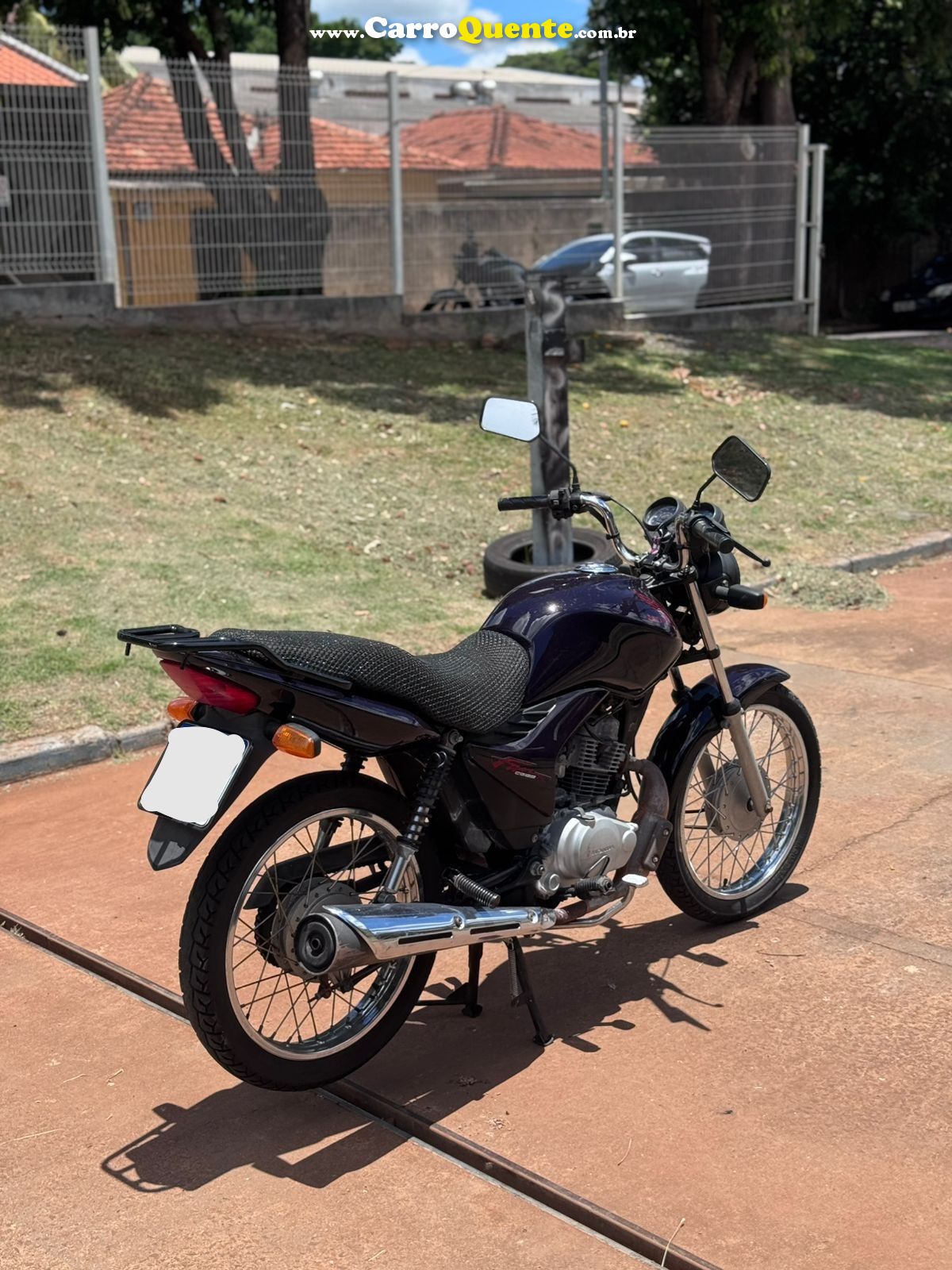 HONDA CG 125 FAN ES 2011 - Loja