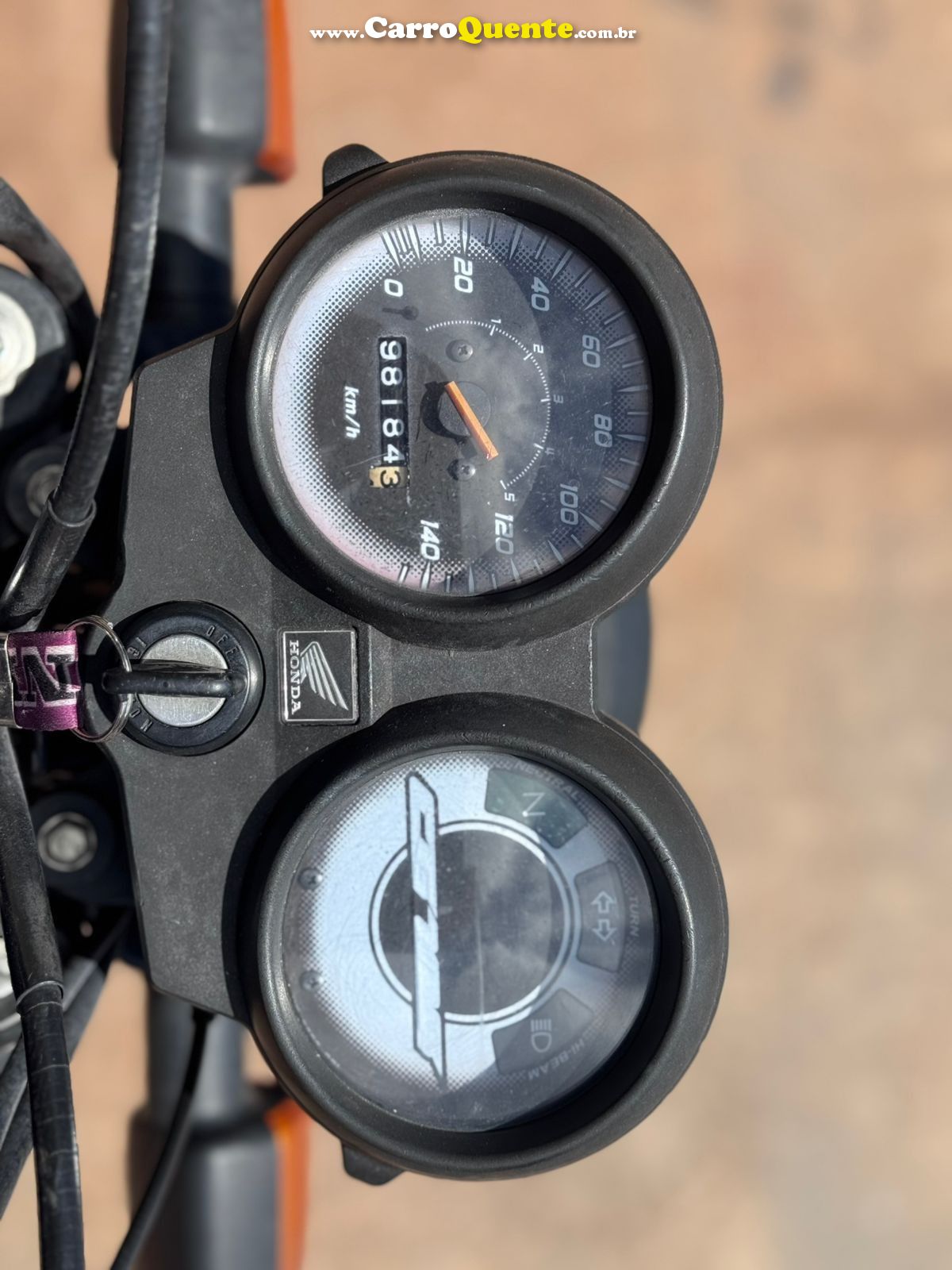 HONDA CG 125 FAN ES 2011 - Loja