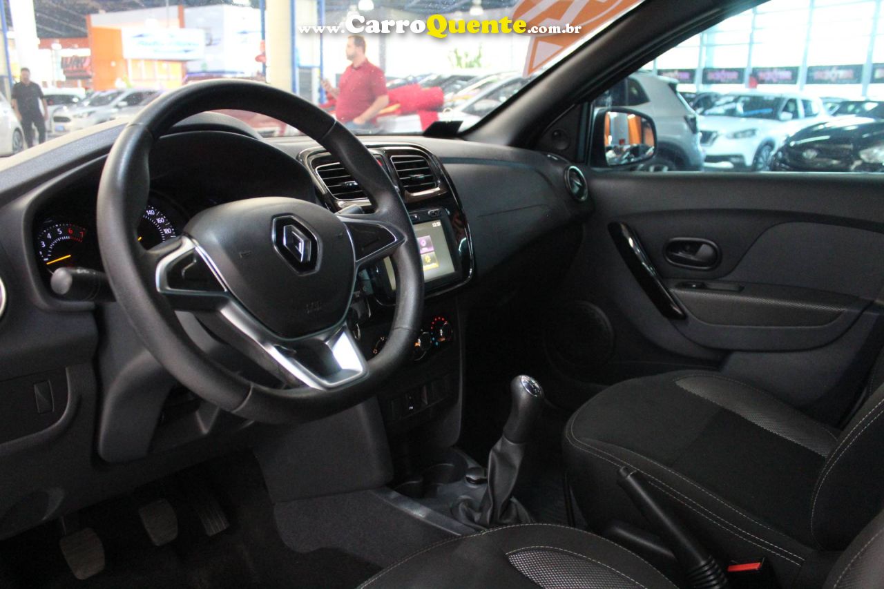 RENAULT LOGAN 1.0 12V SCE ZEN 2021 - Loja