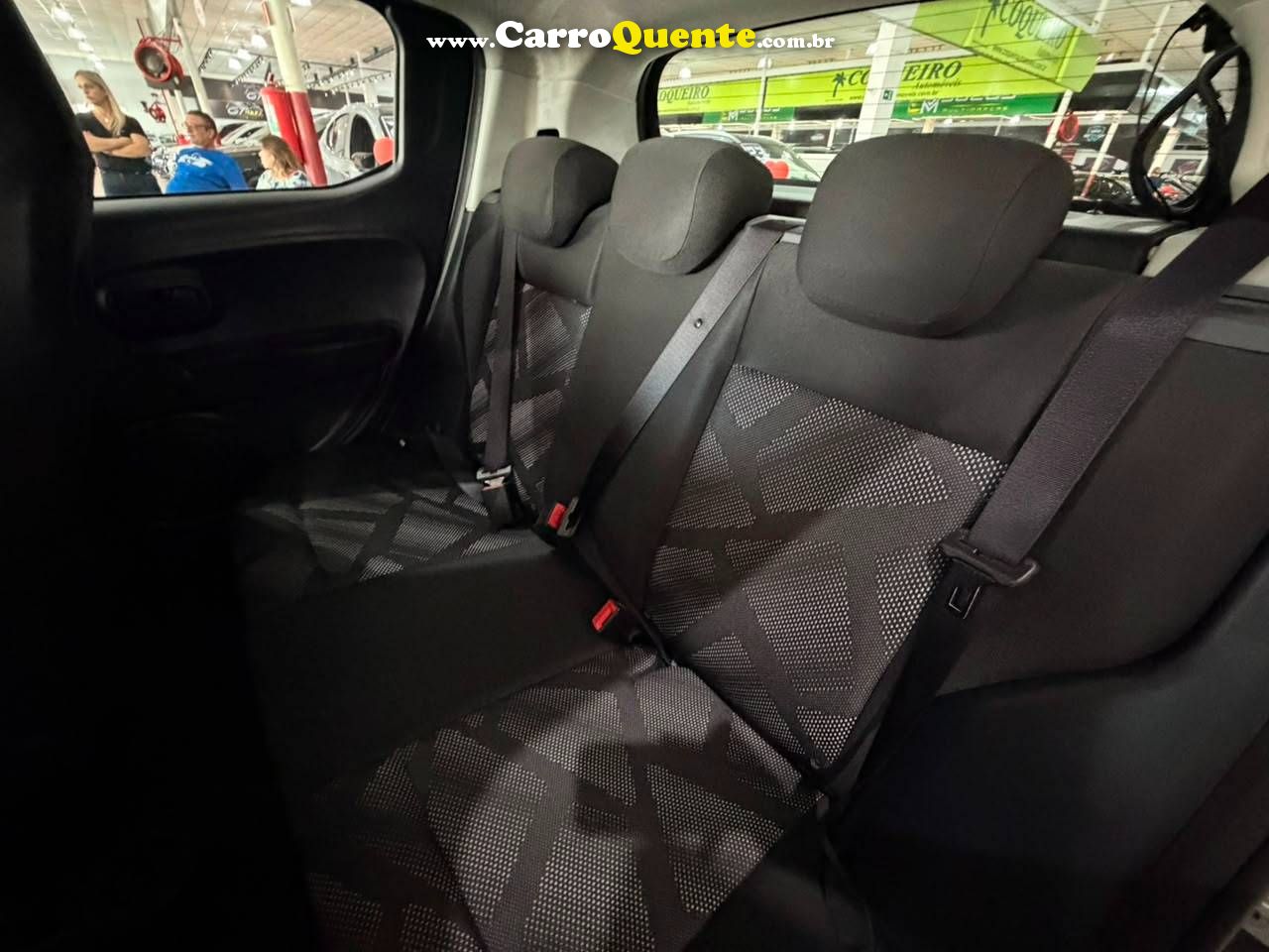 FIAT MOBI 1.0 8V EVO LIKE 2025 - Loja