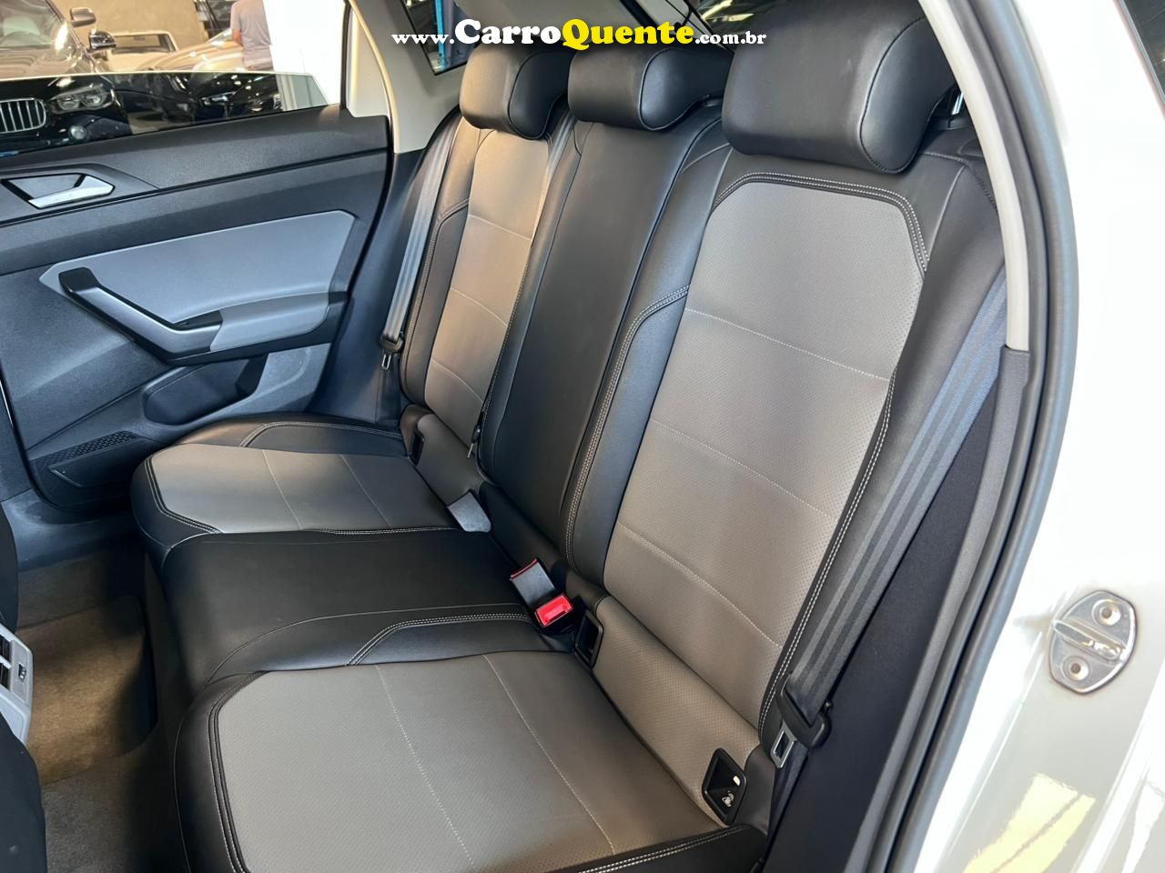 VOLKSWAGEN POLO 2019 - Loja