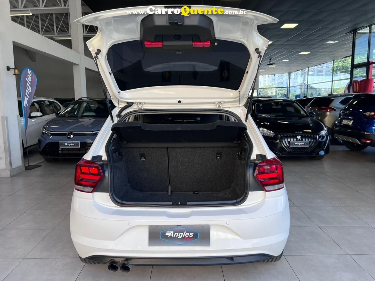 VOLKSWAGEN POLO 2019 - Loja