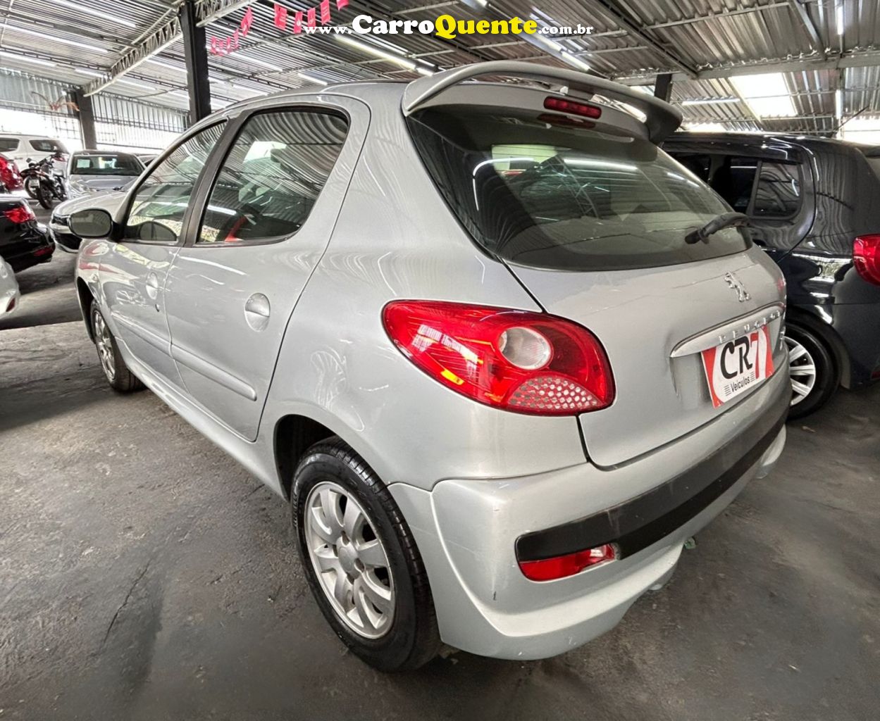 PEUGEOT   207 XR 1.4 FLEX 8V 5P   PRATA 2011 1.4 FLEX - Loja
