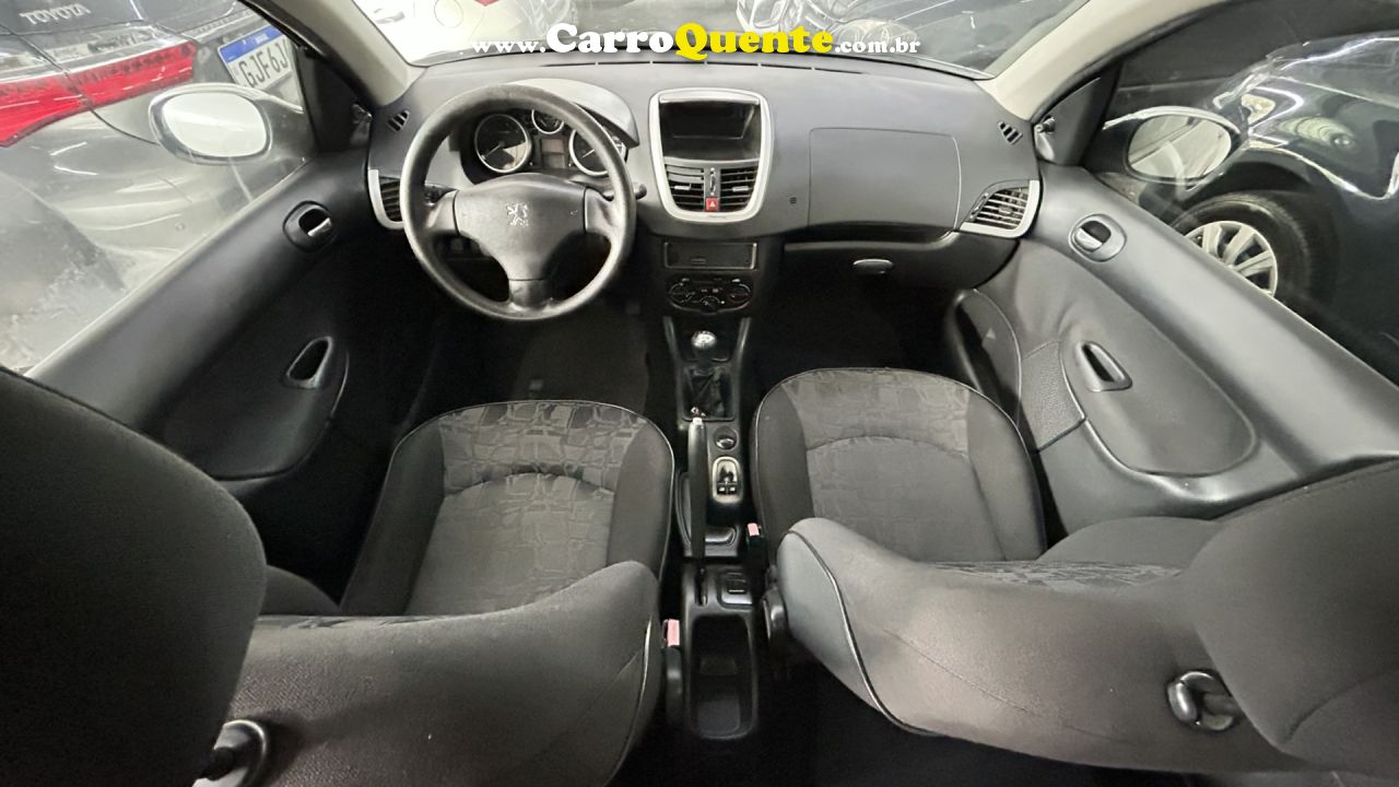 PEUGEOT   207 XR 1.4 FLEX 8V 5P   PRATA 2011 1.4 FLEX - Loja