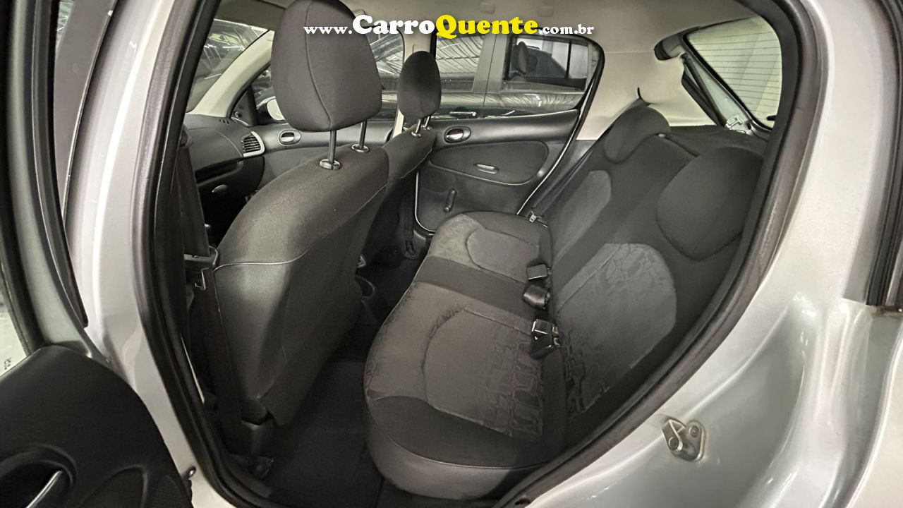 PEUGEOT   207 XR 1.4 FLEX 8V 5P   PRATA 2011 1.4 FLEX - Loja