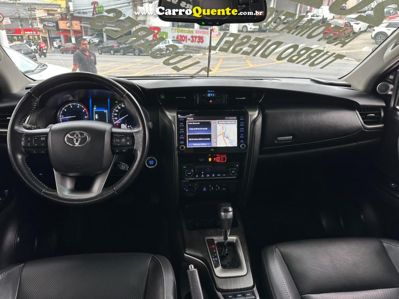 TOYOTA   HILUX SW4 SRX 4X4 2.8 TDI 16V DIES. AUT.   PRETO 2021 2.8 DIESEL - Loja