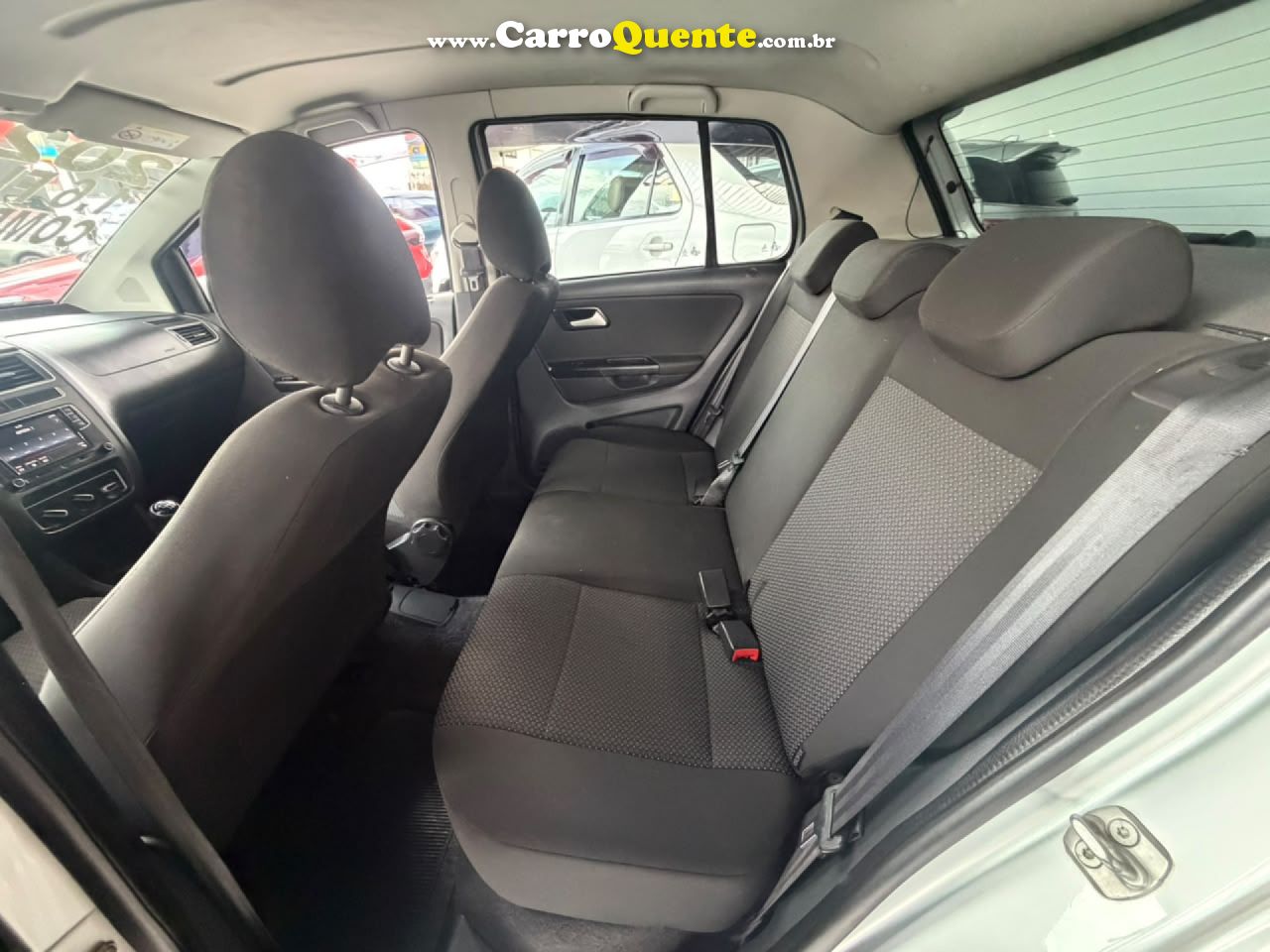 VOLKSWAGEN   FOX CONNECT 1.6 FLEX 8V 5P   PRATA 2021 1.6 FLEX - Loja