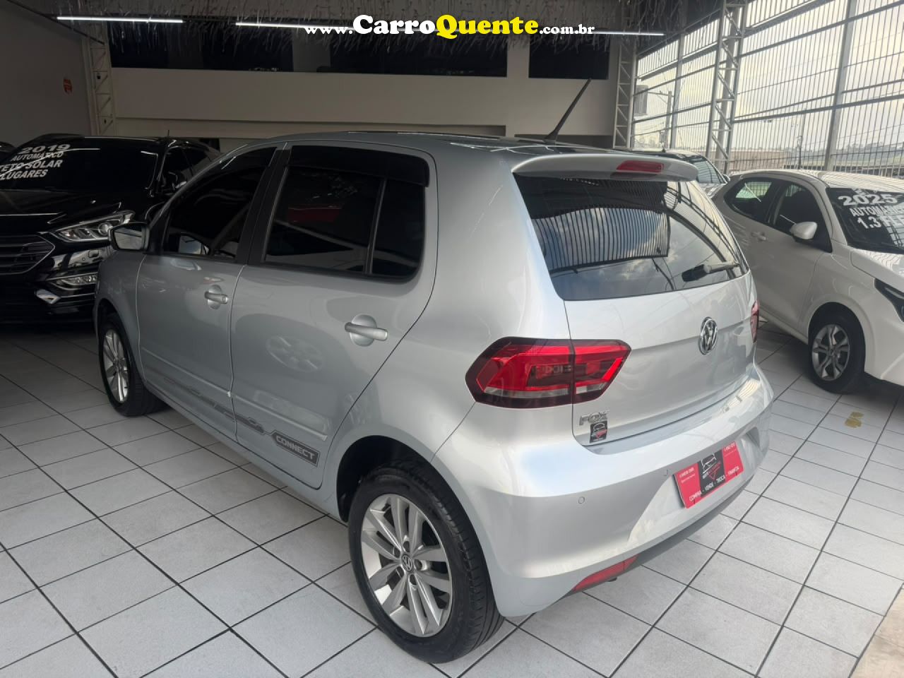 VOLKSWAGEN   FOX CONNECT 1.6 FLEX 8V 5P   PRATA 2021 1.6 FLEX - Loja
