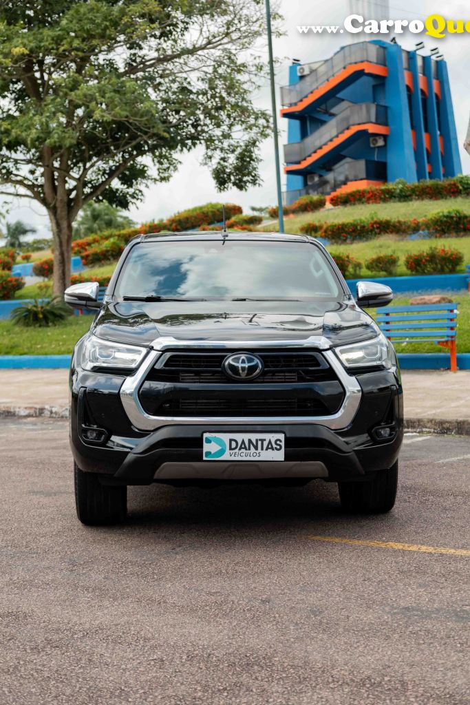TOYOTA   HILUX CD SRX 4X4 2.8 TDI 16V DIESEL AUT.   PRETO 2021 2.8 DIESEL - Loja