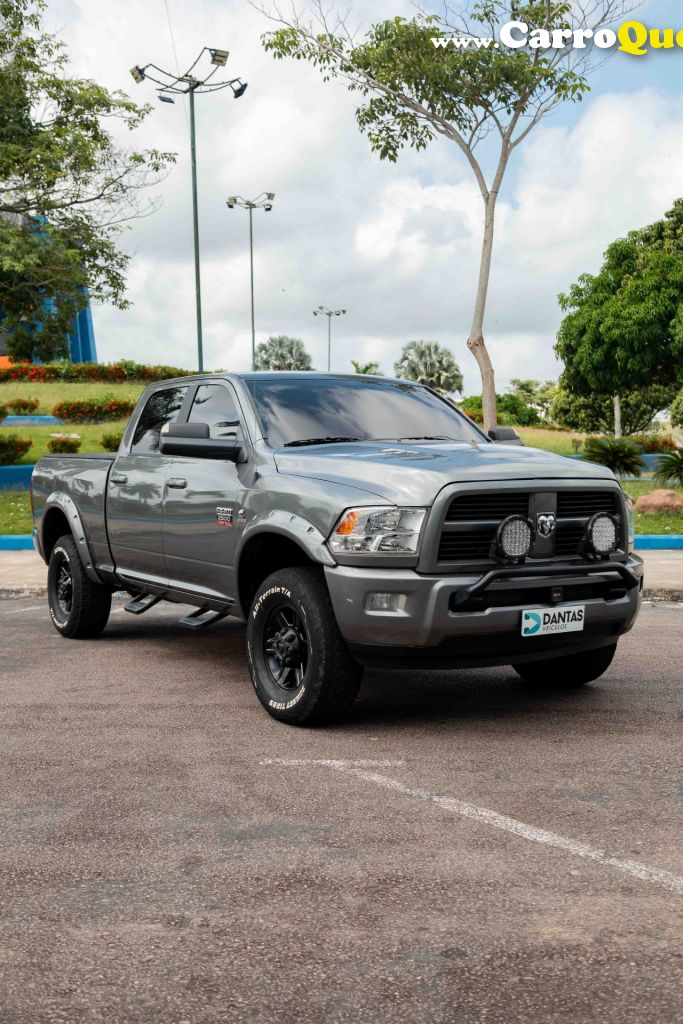 RAM   2500 LARAMIE  6.7 TDI  CD 4X4 DIESEL   CINZA 2012 6.7 DIESEL - Loja