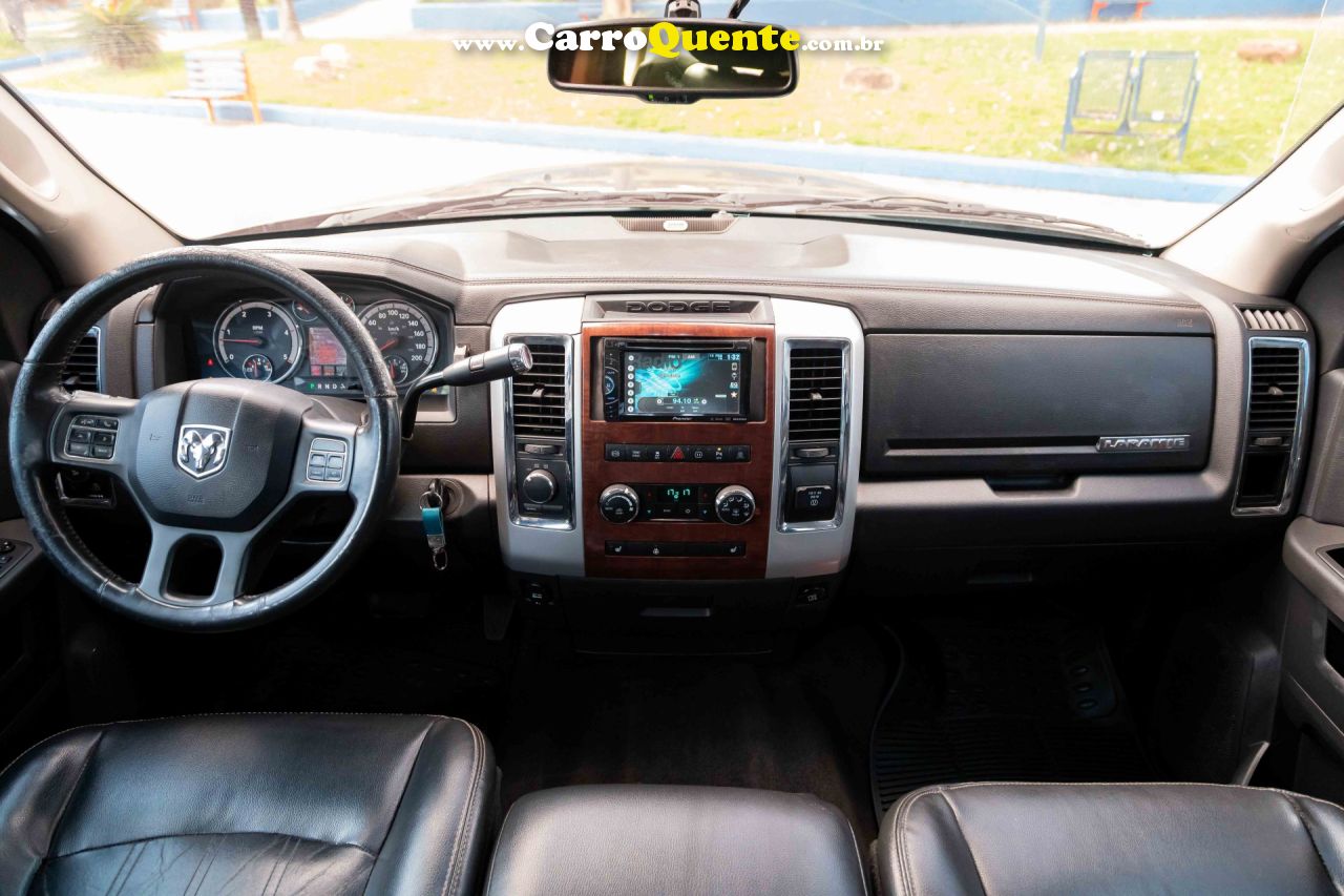 RAM   2500 LARAMIE  6.7 TDI  CD 4X4 DIESEL   CINZA 2012 6.7 DIESEL - Loja