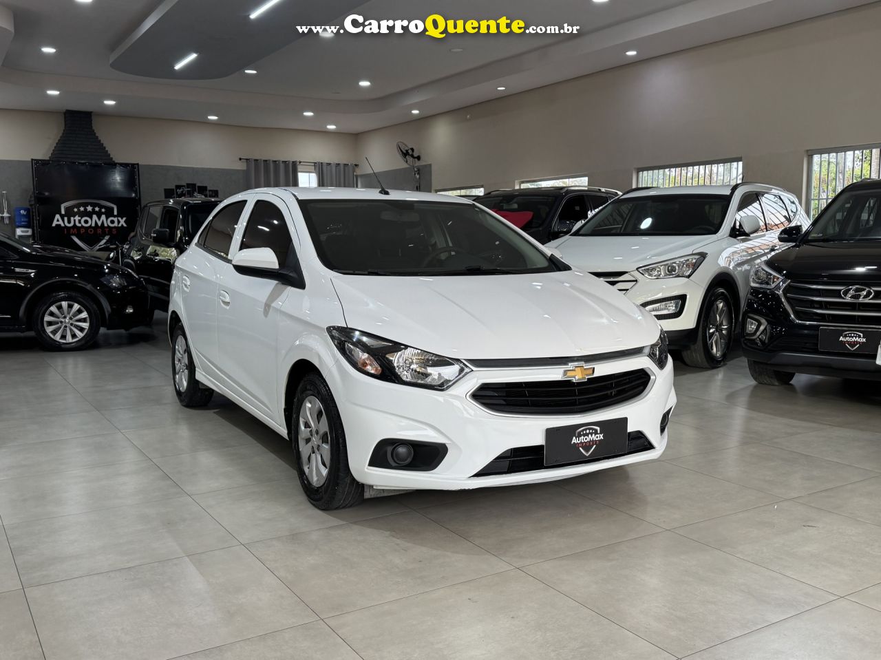CHEVROLET   ONIX HATCH LT 1.0 8V FLEXPOWER 5P MEC.   BRANCO 2019 1.0 FLEX - Loja