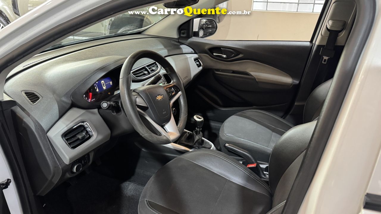CHEVROLET   ONIX HATCH LT 1.0 8V FLEXPOWER 5P MEC.   BRANCO 2019 1.0 FLEX - Loja