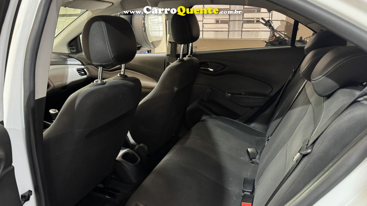 CHEVROLET   ONIX HATCH LT 1.0 8V FLEXPOWER 5P MEC.   BRANCO 2019 1.0 FLEX - Loja