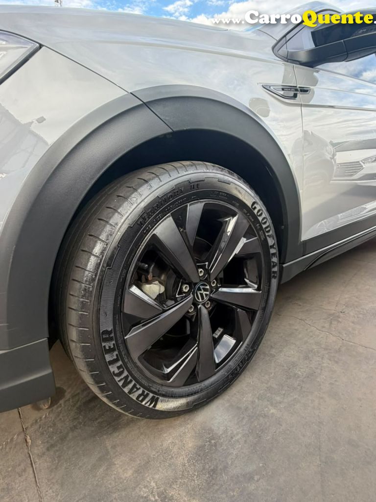 VOLKSWAGEN   NIVUS HIGHLINE 1.0 200 TSI FLEX AUT.   CINZA 2024 1.0 FLEX - Loja