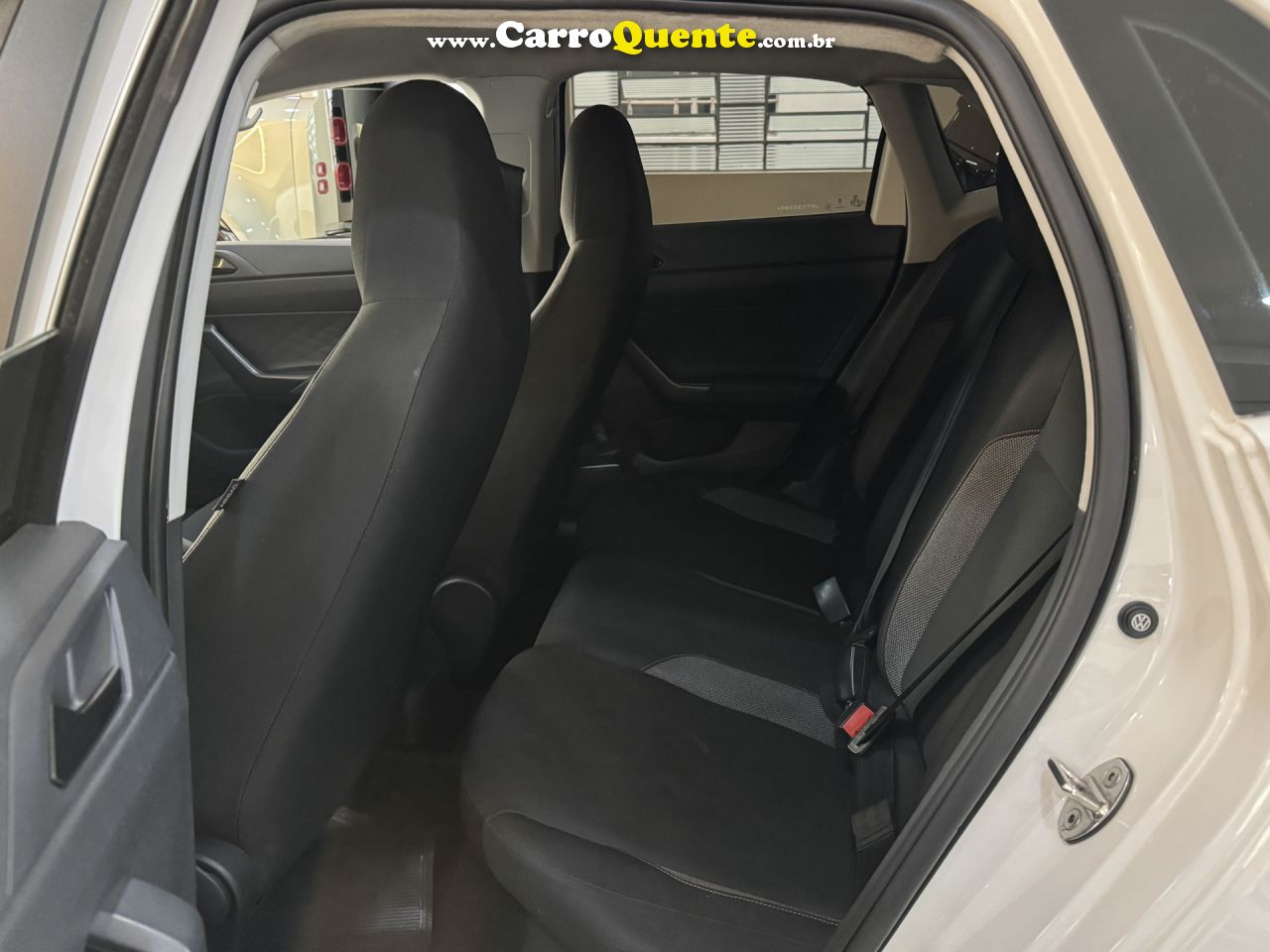 VOLKSWAGEN   POLO TRACK 1.0 FLEX 12V 5P   BRANCO 2024 1.0 FLEX - Loja