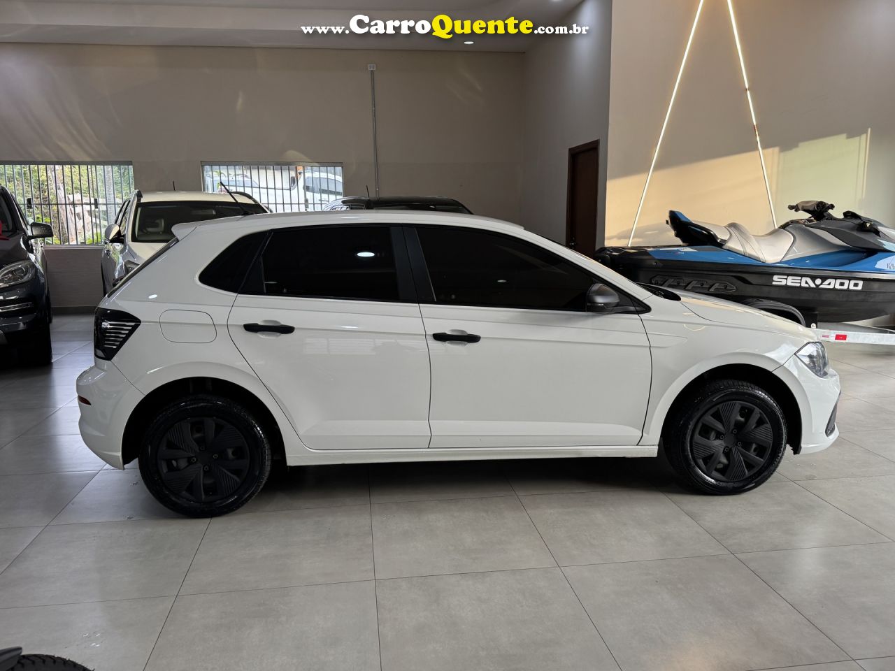 VOLKSWAGEN   POLO TRACK 1.0 FLEX 12V 5P   BRANCO 2024 1.0 FLEX - Loja