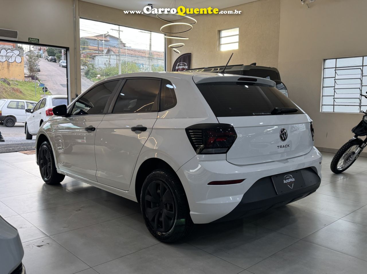 VOLKSWAGEN   POLO TRACK 1.0 FLEX 12V 5P   BRANCO 2024 1.0 FLEX - Loja