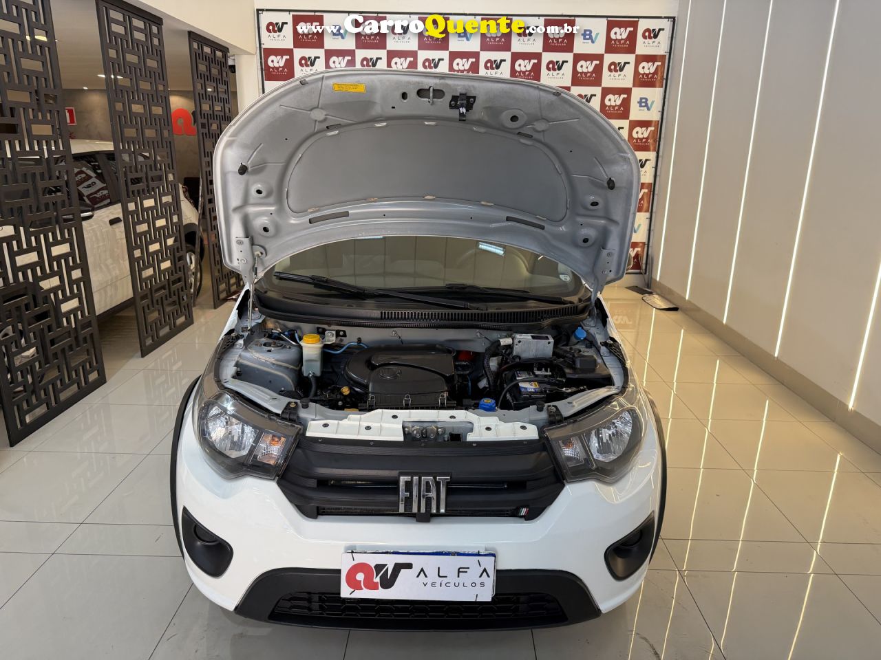 FIAT   MOBI LIKE 1.0 FIRE FLEX 5P.   BRANCO 2024 1.0 FLEX - Loja