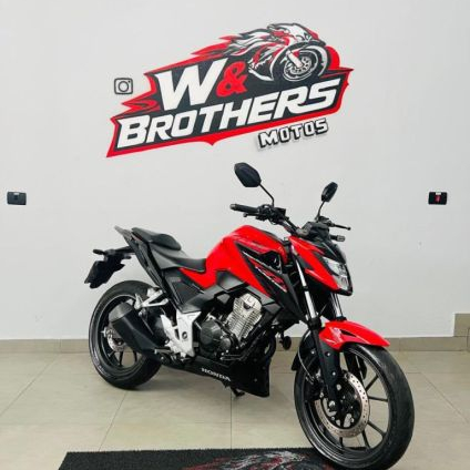 HONDA   CB300F TWISTER ABS   VERMELHO 2024 CB300F  FLEX