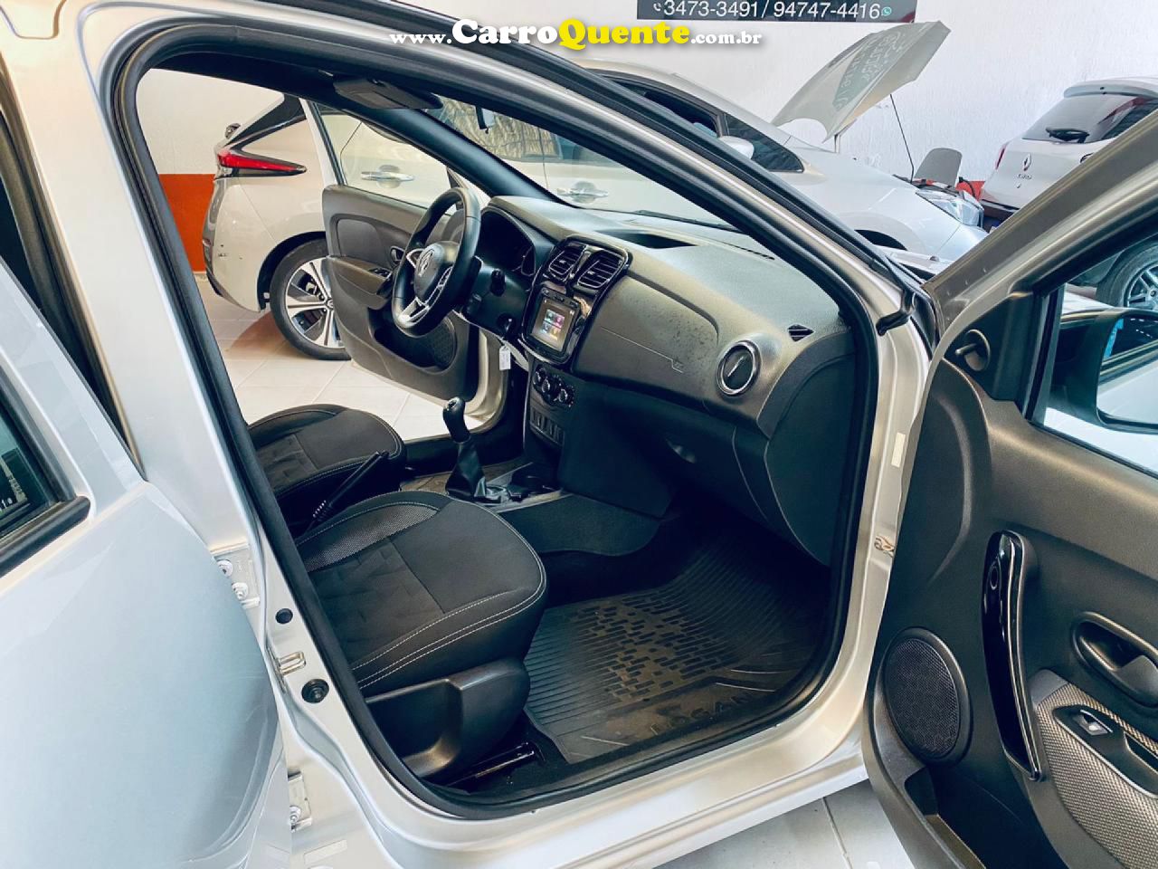 RENAULT   LOGAN ZEN FLEX 1.0 12V 4P MEC.   PRATA 2024 1.0 FLEX - Loja